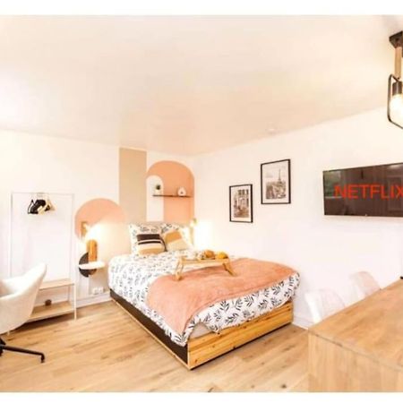 Charmant Studio Lumineux Calme Asnieres-sur-Seine Luaran gambar